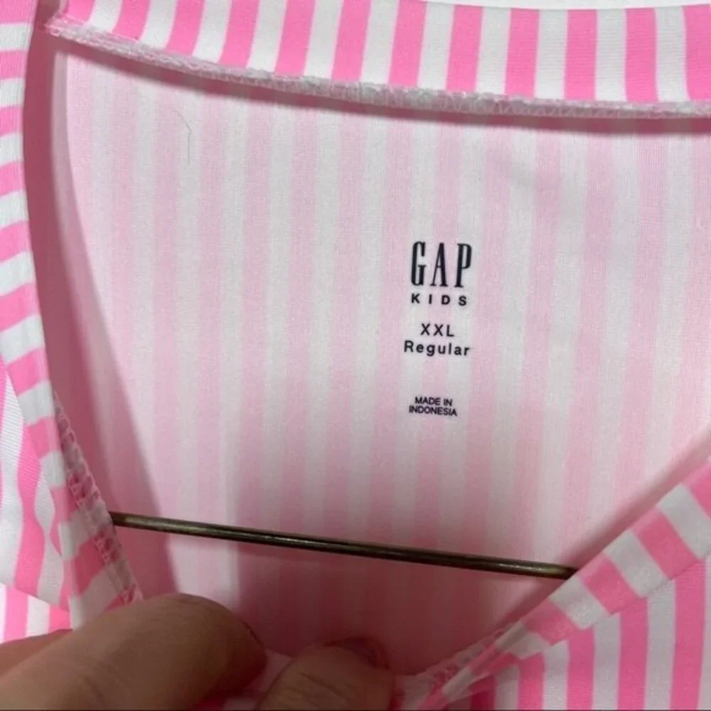 Gap Kids Sea Ya Graphic Rash Guard Swim Shirt Long Sleeves Pink White Stripes XX